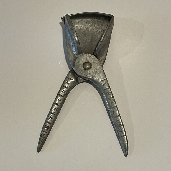 Vintage Mid-Century Modern EBALOY JUICER ‎ Aluminum Citris Squeezer Hand Press - Picture 2 of 8